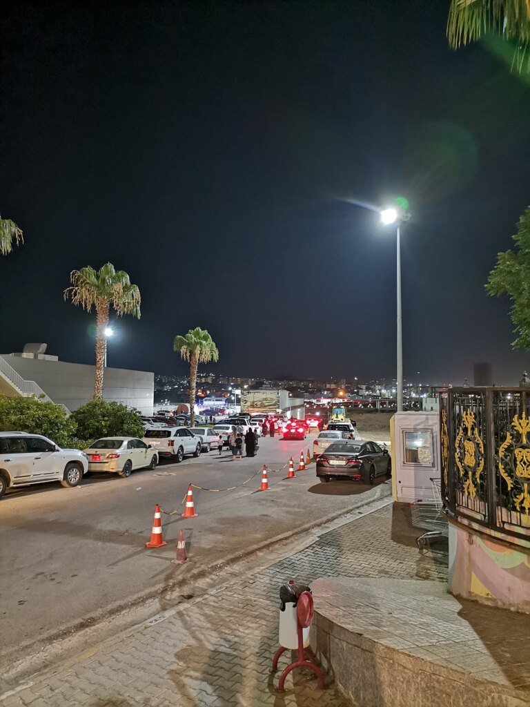 فامیلی فان دهۆک