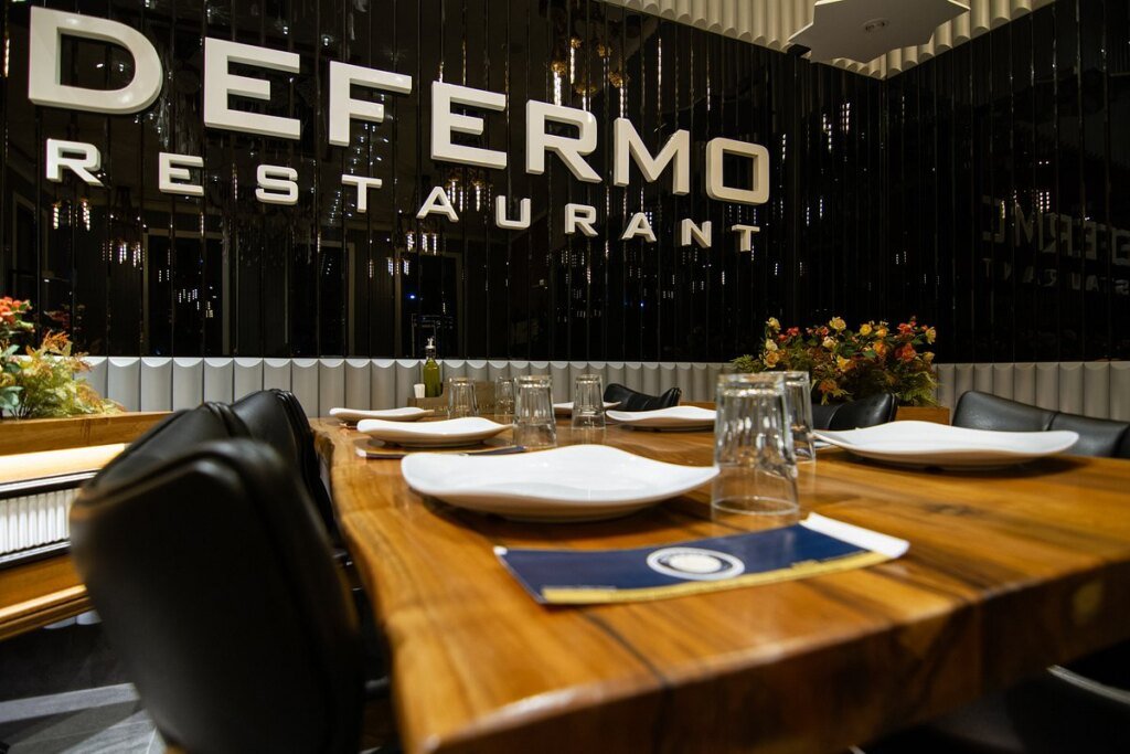 چێشتخانەی De Fermo Kebap Suli