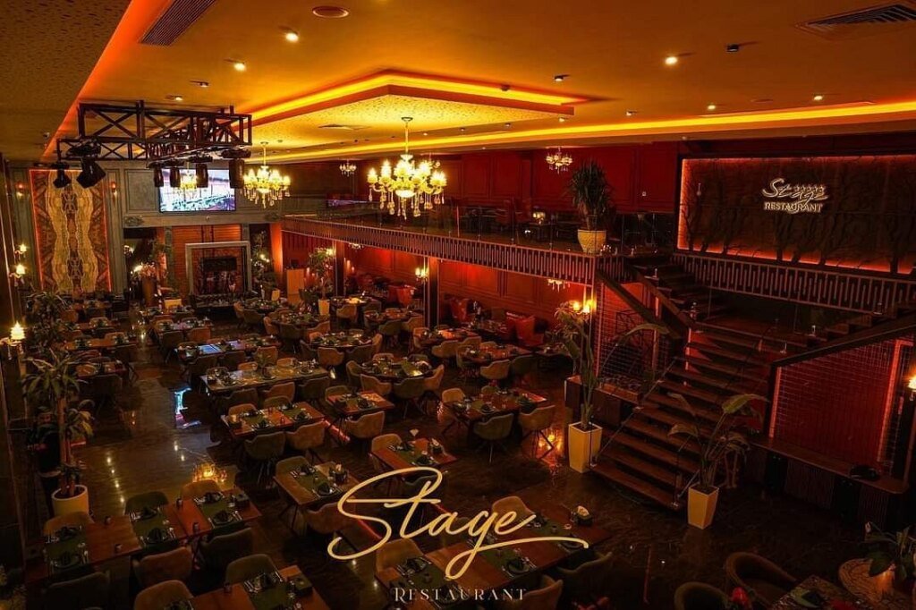 چێشتخانەی Stage Restaurant